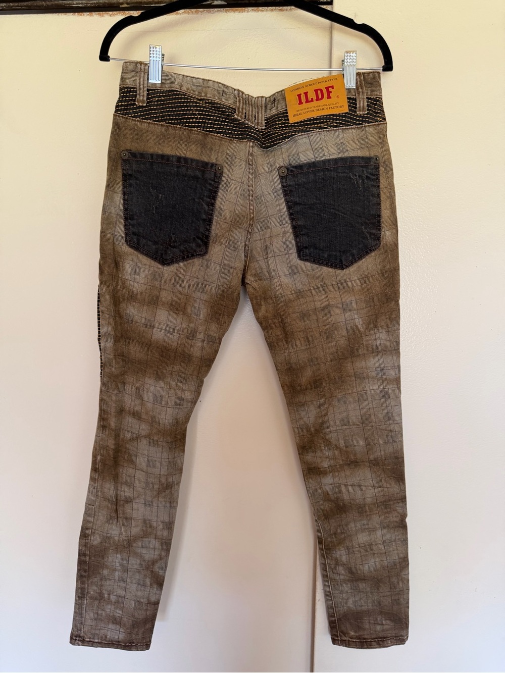 ILDF Plaid Skinny Pants in Taupe with Black Detailing - Picture 4 of 6